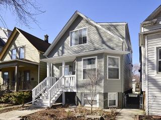1626 Edgewater Ave, Chicago, IL 60660