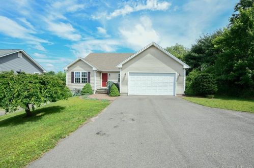 218 Randolph Rd, Middletown, CT