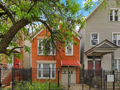 2865 Mclean Ave, Chicago, IL