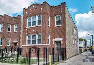 3215 Kenneth Ave, Chicago, IL