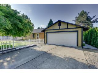 430 3rd St, Yamhill, OR 97148