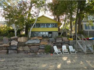 156 Beach Rd, Colchester, VT