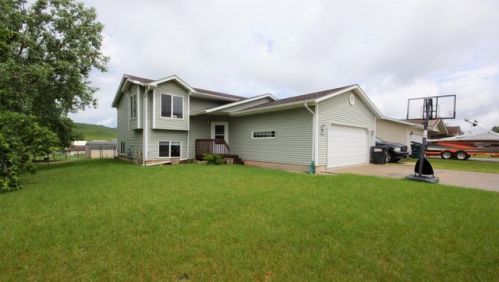 13066 Kit Carson Trl, Summerset, SD