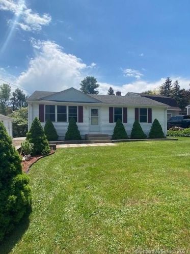 197 Sand Hill Rd, Middletown, CT