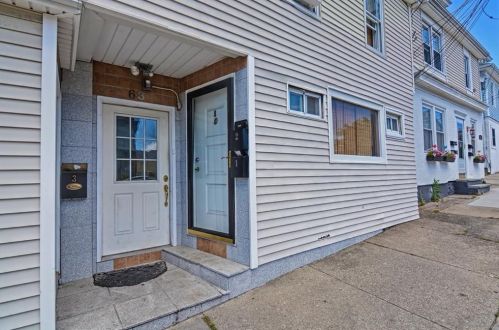 63 Pierce St, Westerly, RI