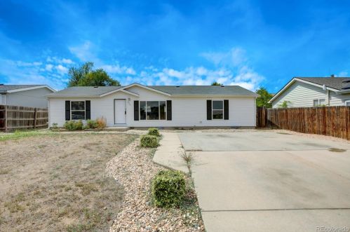 331 32nd Ave, Greeley, CO 80631