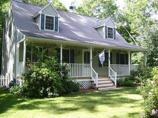 42 Lapham Farm Rd, Glocester, RI