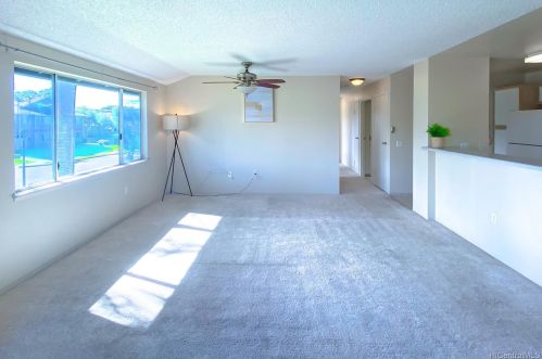 95-1139 Makaikai St, Mililani, HI