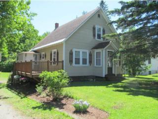 95 Elm St, Adamant, VT