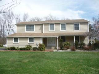85 Abbe Rd, Enfield, CT 06082