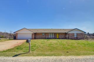 7351 Peters Dr, Noble OK  73068 exterior