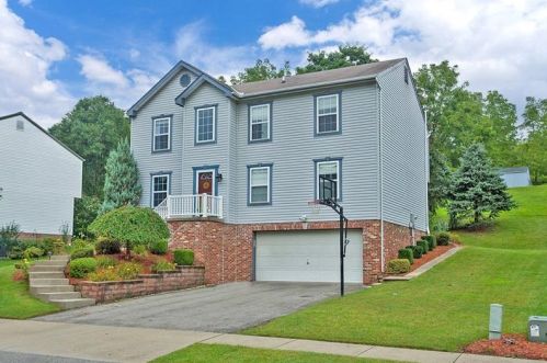 117 Windsor Ct, Cranberry Township, PA