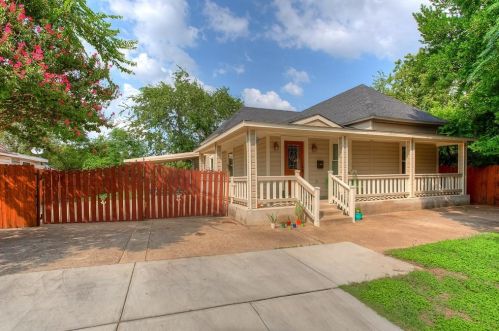 2100 Harrison Ave, Fort Worth, TX 76110