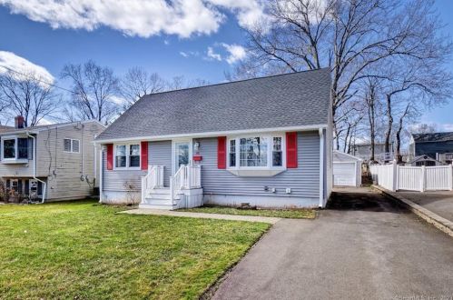 40 Kennedy Dr, New Britain, CT