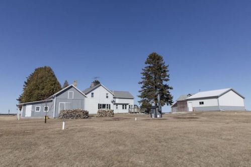 5005 County Road X, Cleveland, WI 53015