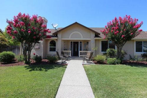 166 White Sands Dr, Vacaville, CA 95687