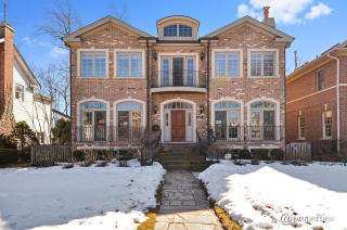 1633 Highland Ave, Wilmette, IL