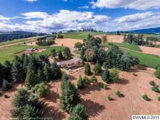 9550 Keyes Ln, Dundee, OR 97115