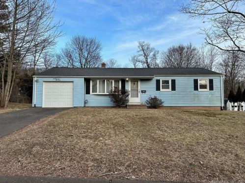114 Hickory Cir, Middletown, CT