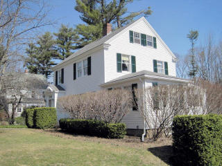 86 Madbury Rd, Lee, NH