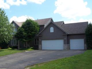 10122 166th St, Lakeville, MN