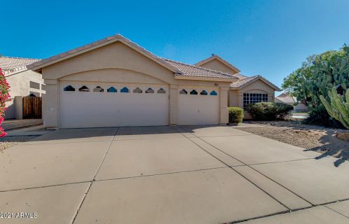 901 Kenwood Ln, Chandler, AZ