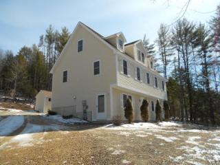 437 Berry Rd, Bridgewater, NH