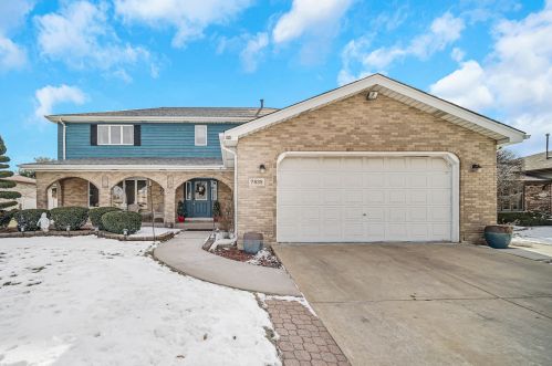 7435 157th St, Orland Park, IL