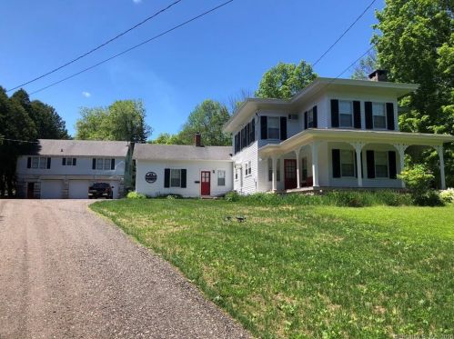 15 Plymouth Rd, Torrington, CT