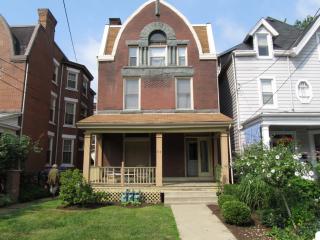 714 Maryland Ave, Pittsburgh PA  15232 exterior