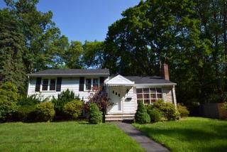 149 Durie Ave, Closter, NJ 07624