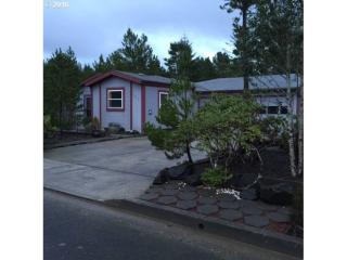726 Siano Loop, Florence, OR 97439
