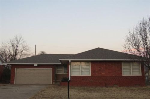 1307 Rickey Rd, Shawnee, OK