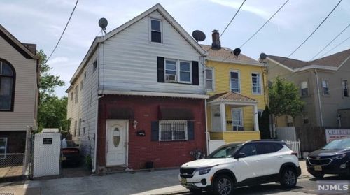 46 22nd Ave, Paterson, NJ 07513