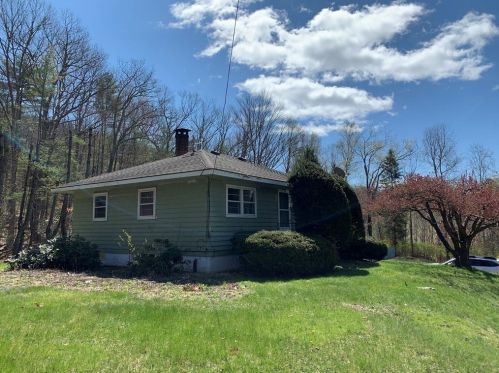 49 Mountain Rd, Erving, MA 01344