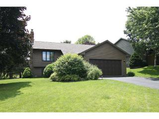 10516 166th St, Lakeville, MN