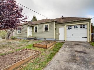 3003 72nd Ave, Portland, OR