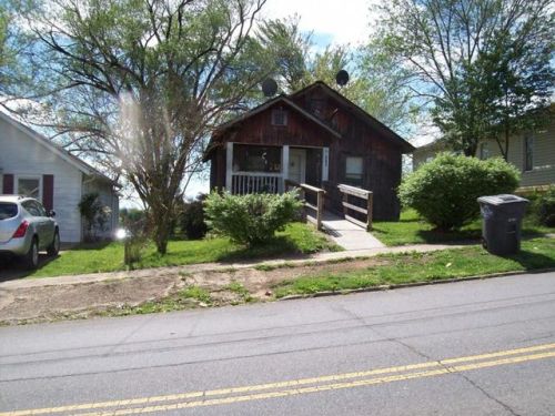 914 Fairview Ave, Kingsport, TN