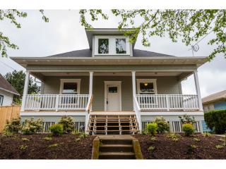 3943 32nd Ave, Portland, OR 97202