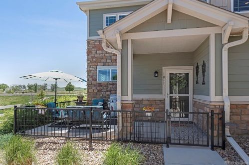 1811 Buchanan Cir, Denver, CO