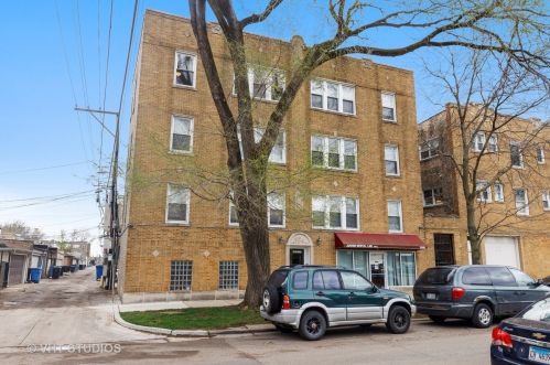 2414 Ardmore Ave, Chicago, IL