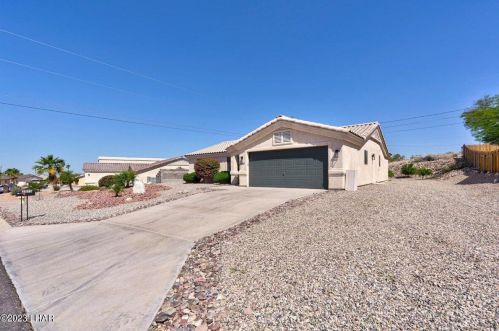 2855 Winterhaven Dr, Lake Havasu City, AZ 86404