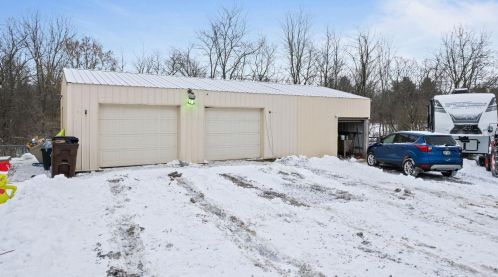 1502 Middleboro Rd, Blanchester, OH 45107