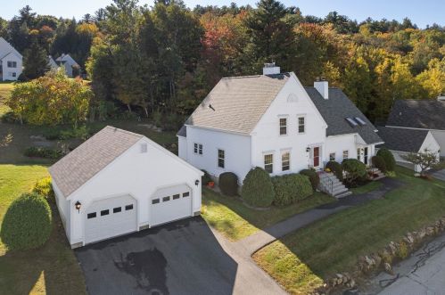 32 Apple Tree Dr, Goffstown, NH