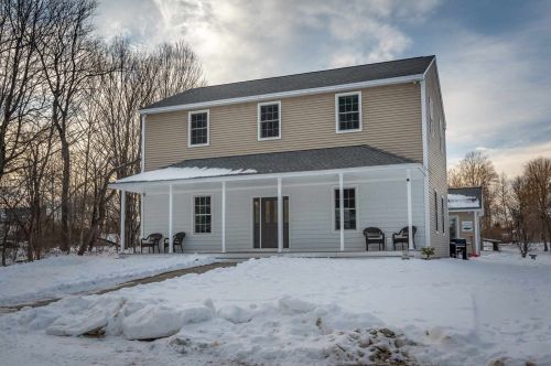 37 Littleworth Rd, Dover, NH