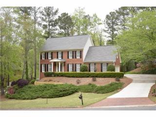 440 Abbeywood Dr, Roswell GA 30075 exterior