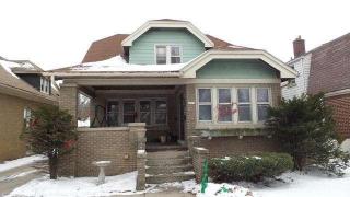 4725 Capitol Dr, Milwaukee, WI