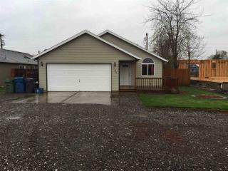 145 6th St, Gervais, OR 97026