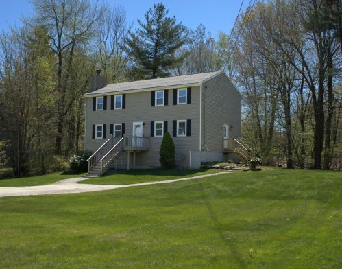 15 Wright Rd, Derry, NH 03038