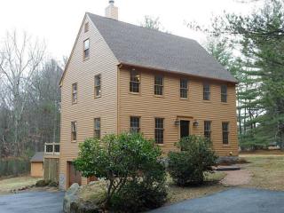 21 Pray Hill Rd, Glocester, RI